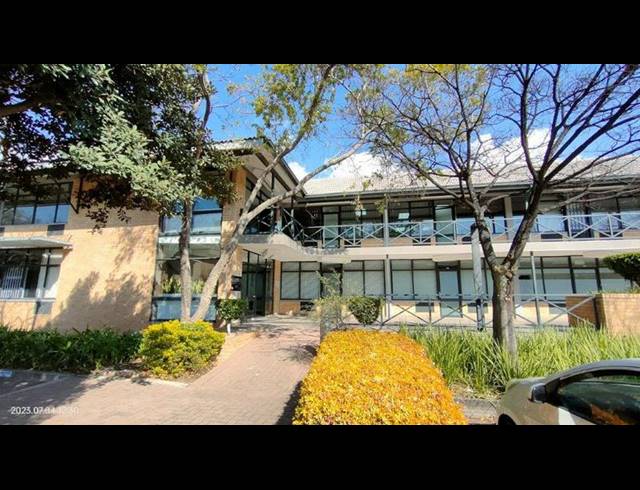 BUSINESS PROPERTY TO RENT IN VORNA VALLEY